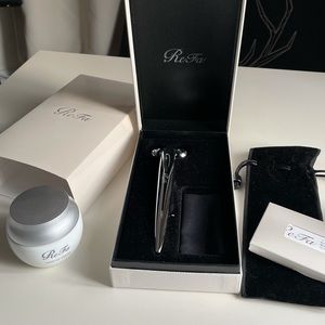 Authentic Refa facial roller and get a free massage cream